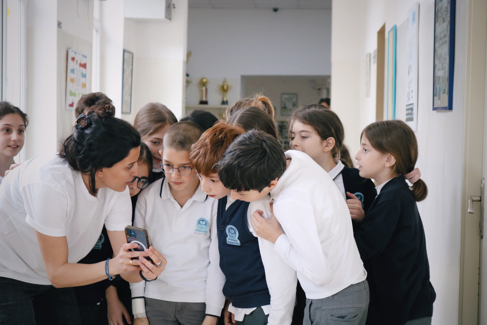 გაიცანით ჩვენი სკოლა