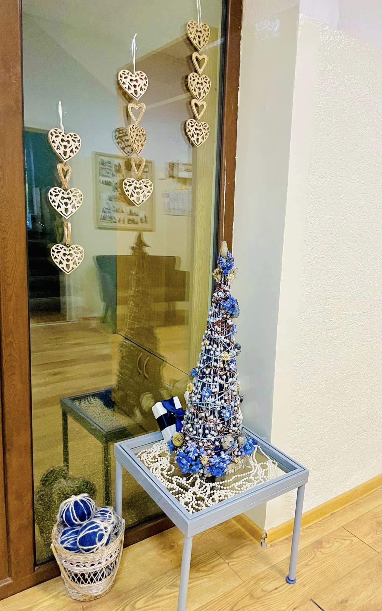 გილოცავთ ახალ 2024 წელ!